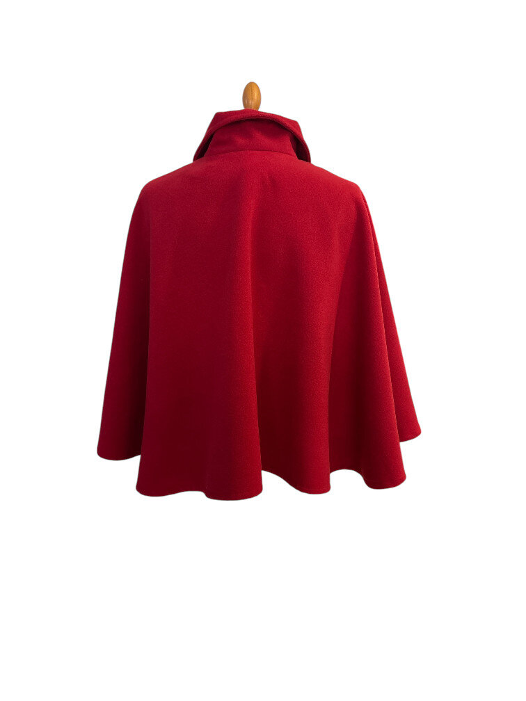 Poncho Sylvia Rot